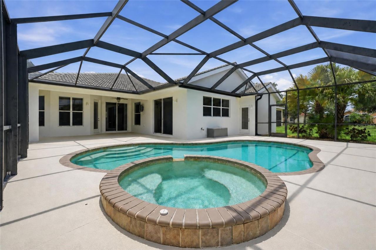 9007 Willowbrook Circle, Bradenton, FL 34212 Photo