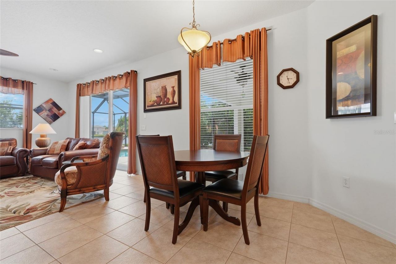 9007 Willowbrook Circle, Bradenton, FL 34212 Photo