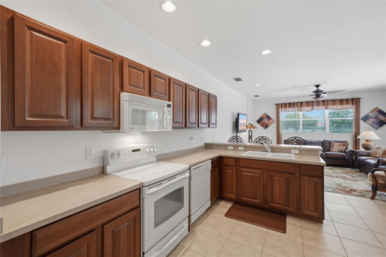 9007 Willowbrook Circle, Bradenton, FL 34212 Photo
