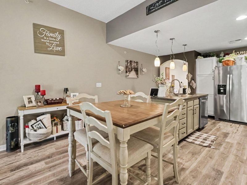 2396 Paragon Mill Drive, Unit 303, Burlington, KY 41005 Photo 5