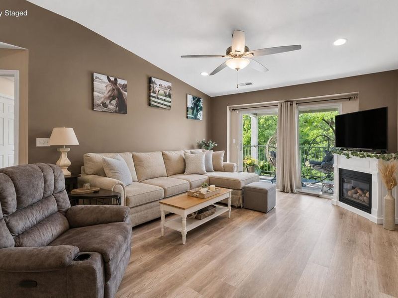 2396 Paragon Mill Drive, Unit 303, Burlington, KY 41005 Photo 5