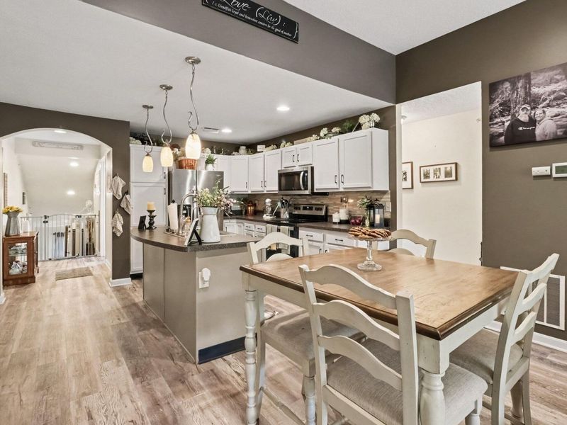 2396 Paragon Mill Drive, Unit 303, Burlington, KY 41005 Photo 6