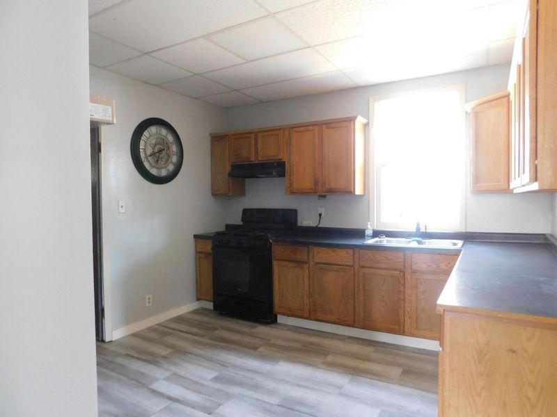 397 Warner Avenue , Logan, OH 43138 Photo 6