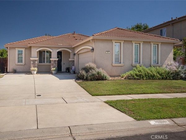 1901 Fall River, Linda, CA 95901