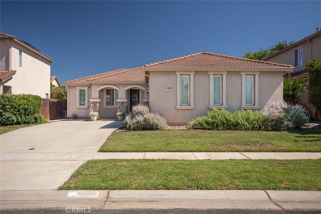 1901 Fall River , Linda, CA 95901 Main Photo