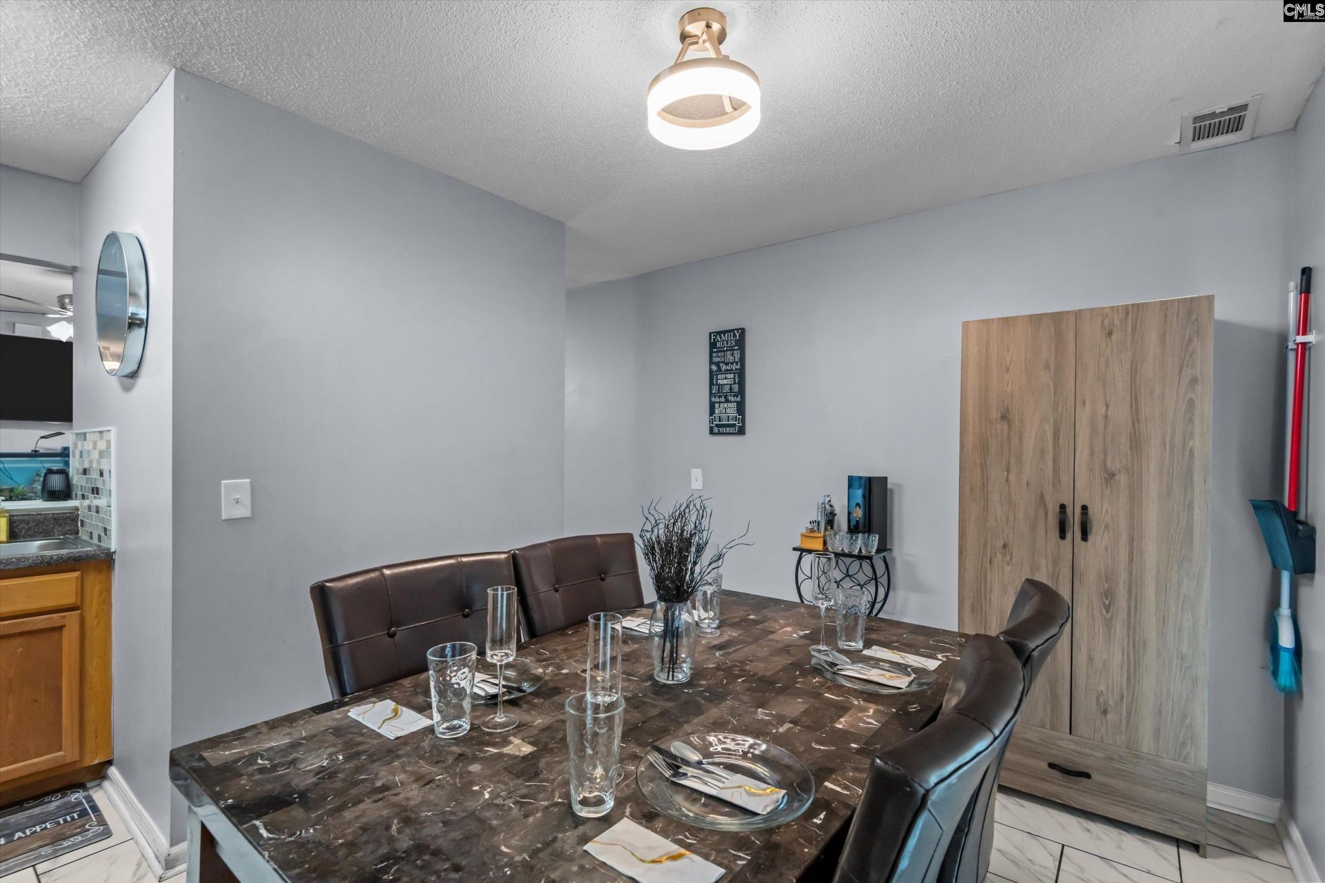 13 Gatewood Way  Photo 9