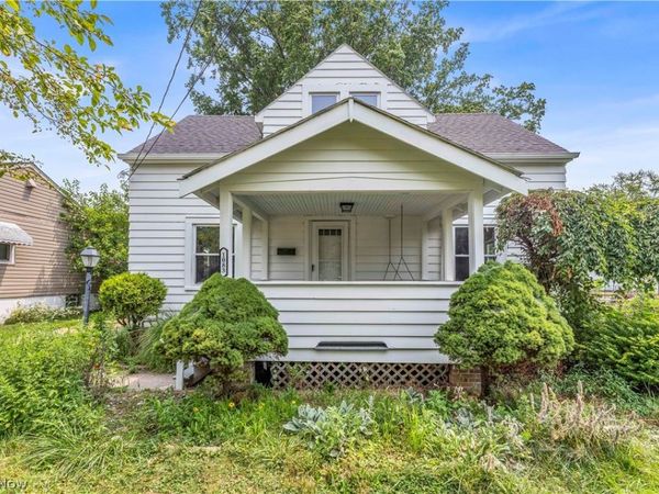 1083 Eastlake Drive , Eastlake, OH 44095