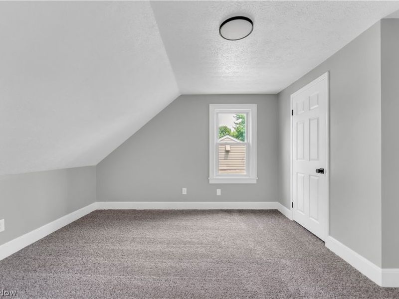 1083 Eastlake Drive , Eastlake, OH 44095 Photo 13