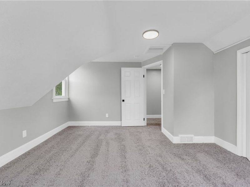 1083 Eastlake Drive , Eastlake, OH 44095 Photo 15