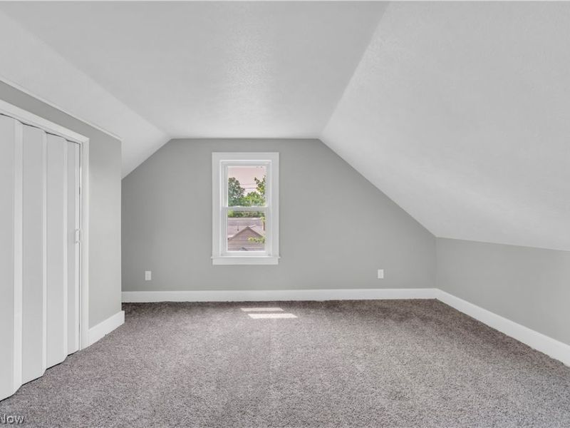 1083 Eastlake Drive , Eastlake, OH 44095 Photo 16