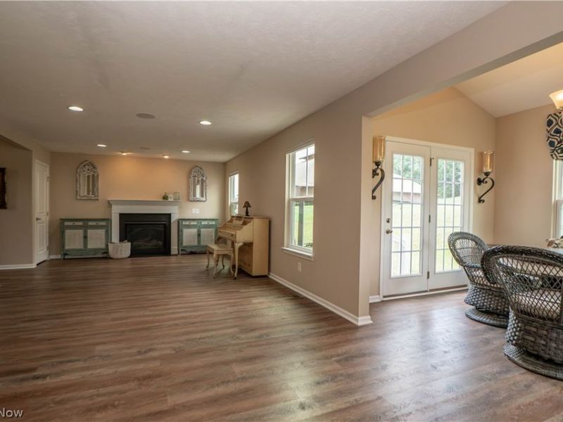 7185 Gauntlet Street SW, Massillon, OH 44646 Photo 10