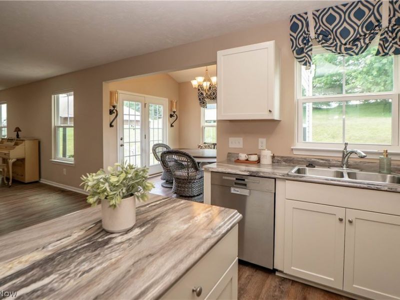 7185 Gauntlet Street SW, Massillon, OH 44646 Photo 15