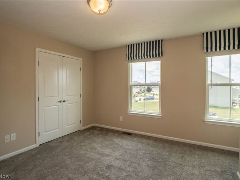 7185 Gauntlet Street SW, Massillon, OH 44646 Photo 33