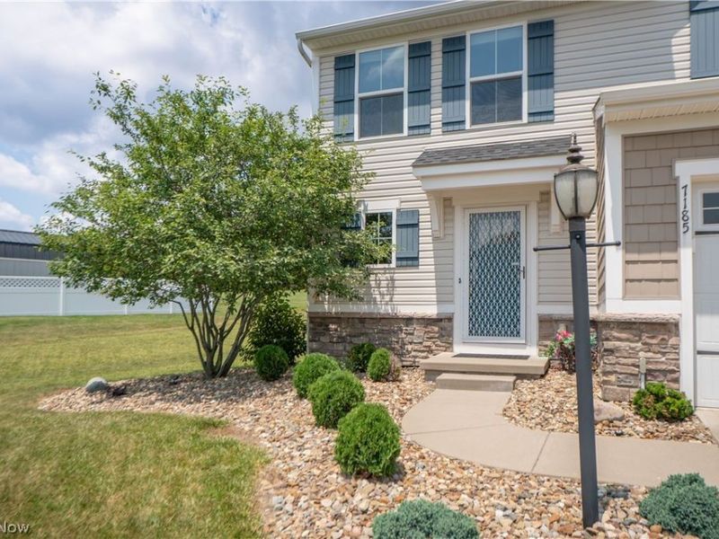 7185 Gauntlet Street SW, Massillon, OH 44646 Photo 4