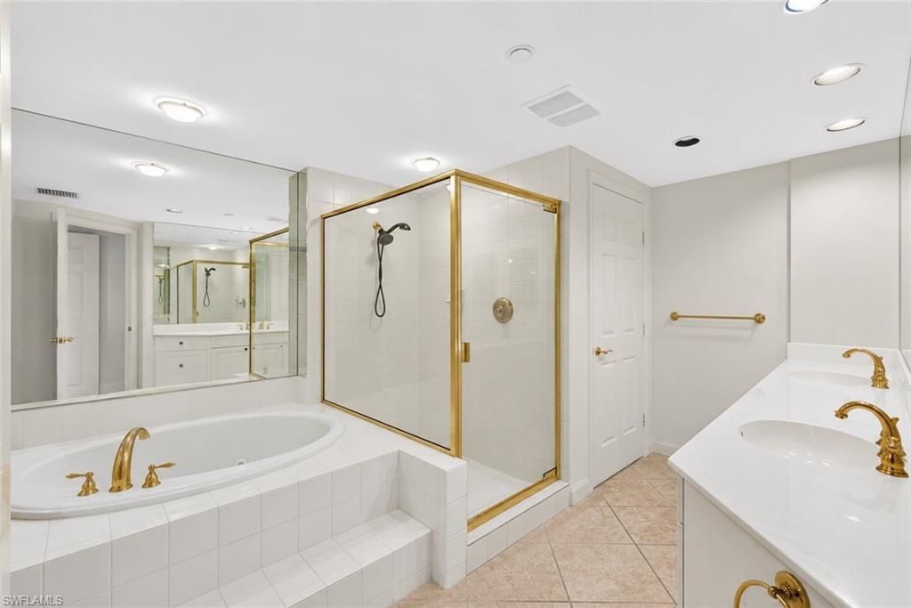 7117 Pelican Bay Blvd, Unit 1408, Naples, FL 34108 Photo