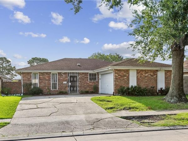 785 TERRY Parkway, Terrytown, LA 70056