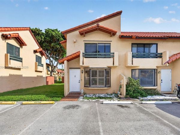 10206 SW 77th Ct , Miami, FL 33156