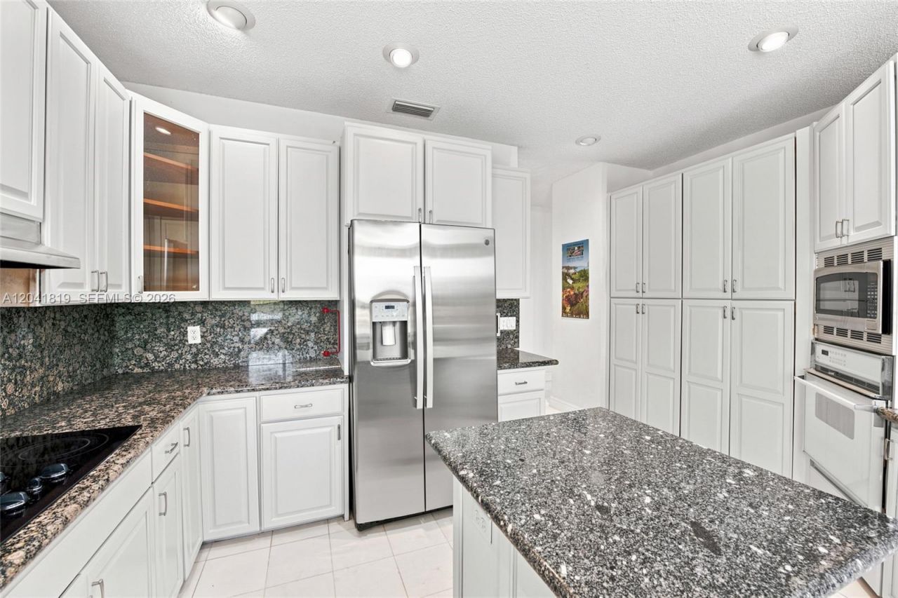 12388 Classic Dr, Coral Springs, FL 33071 Photo