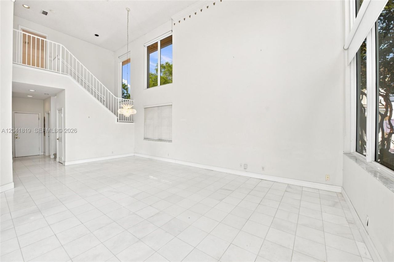 12388 Classic Dr, Coral Springs, FL 33071 Photo