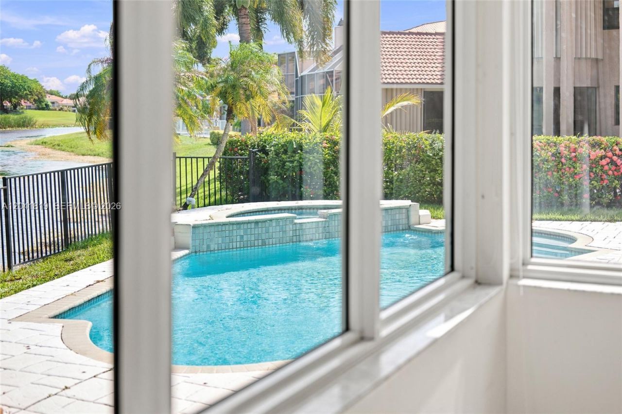 12388 Classic Dr, Coral Springs, FL 33071 Photo