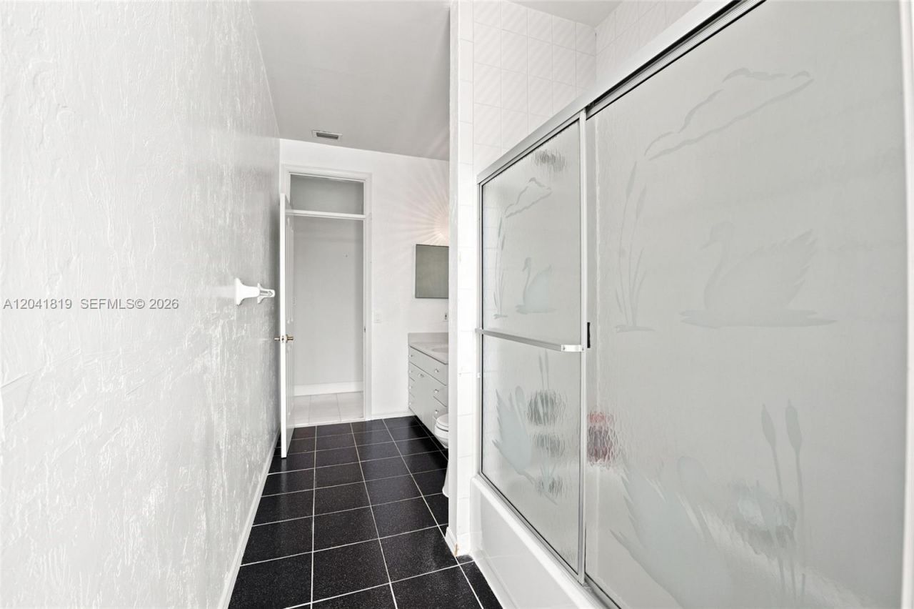 12388 Classic Dr, Coral Springs, FL 33071 Photo