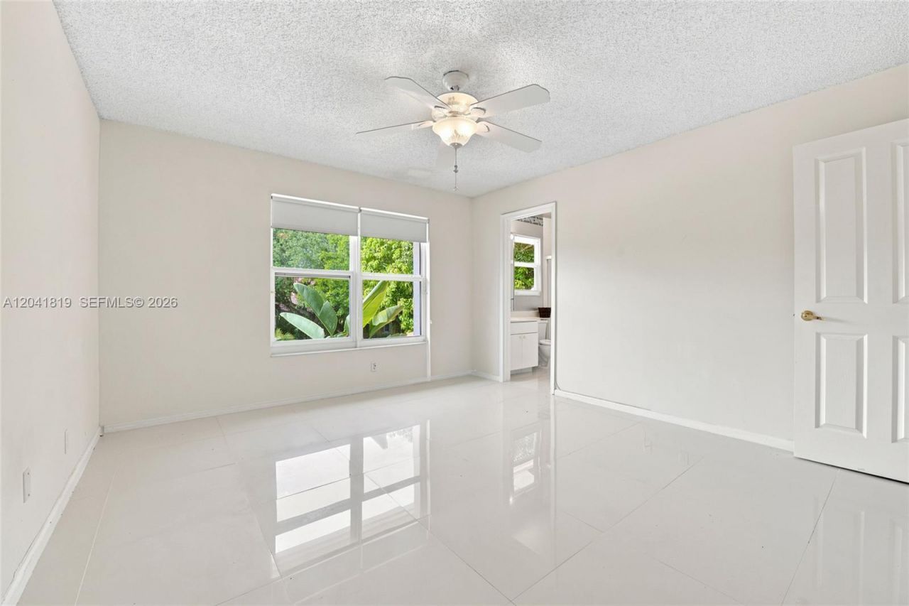 12388 Classic Dr, Coral Springs, FL 33071 Photo
