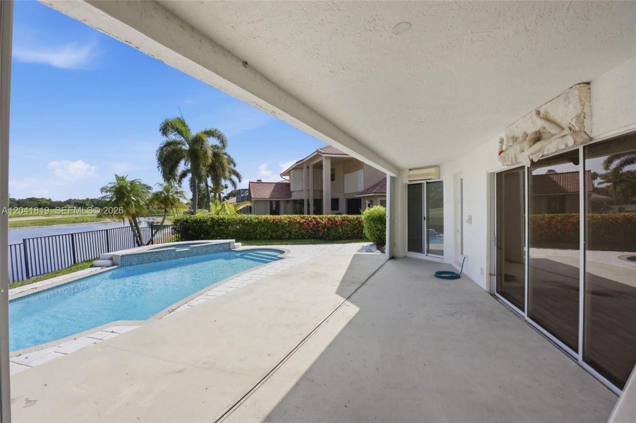 12388 Classic Dr, Coral Springs, FL 33071 Photo