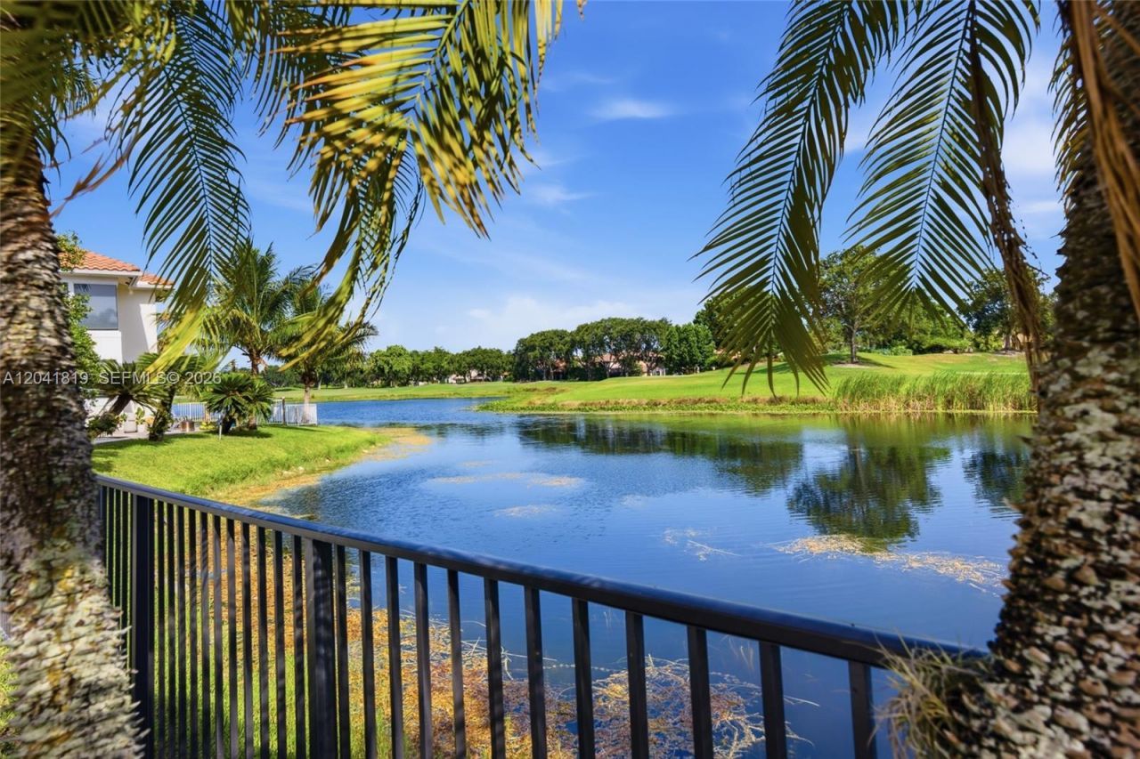 12388 Classic Dr, Coral Springs, FL 33071 Photo
