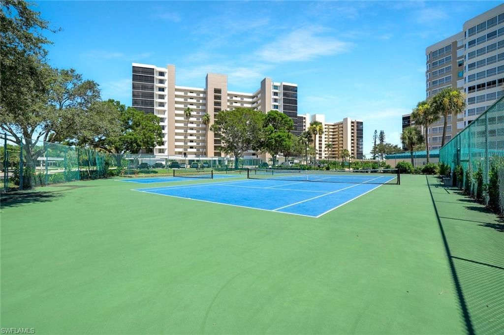 25 Bluebill Ave , Unit 1103, Naples, FL 34108 Photo