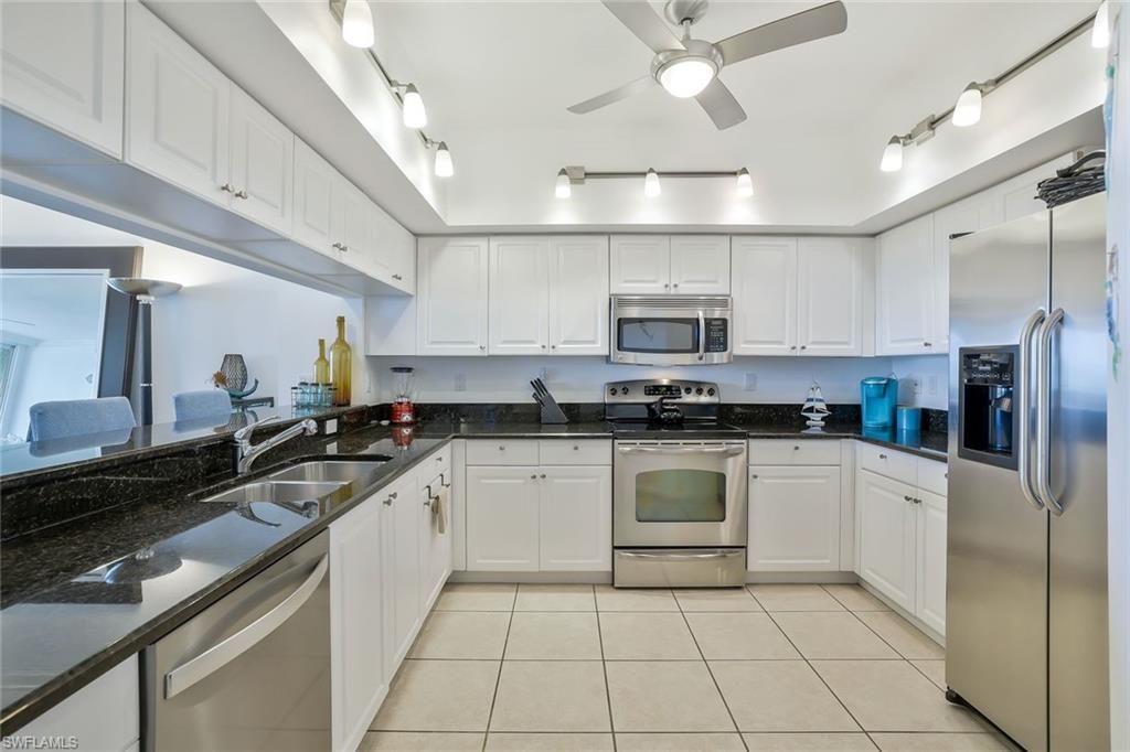 25 Bluebill Ave , Unit 1103, Naples, FL 34108 Photo
