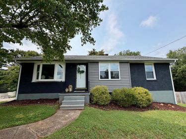 1211 Dandridge Drive, Lynchburg, VA 24501