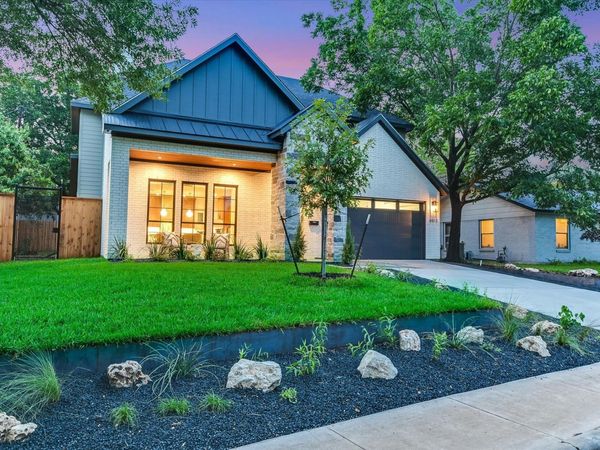 8512 Rockwood LN, Austin, TX 78757