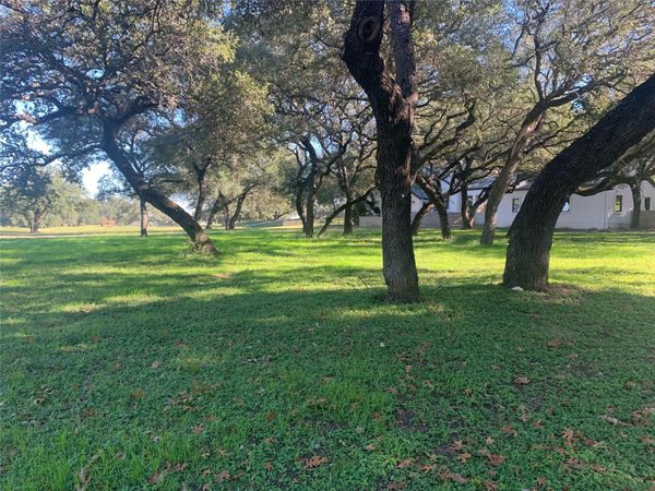 27029 Masters Pkwy. , Spicewood, TX 78669