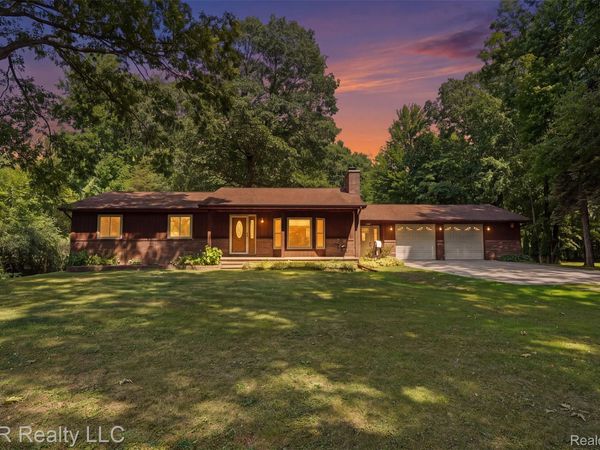 22243 Inkster Road, Brownstown Township, Mi 48174