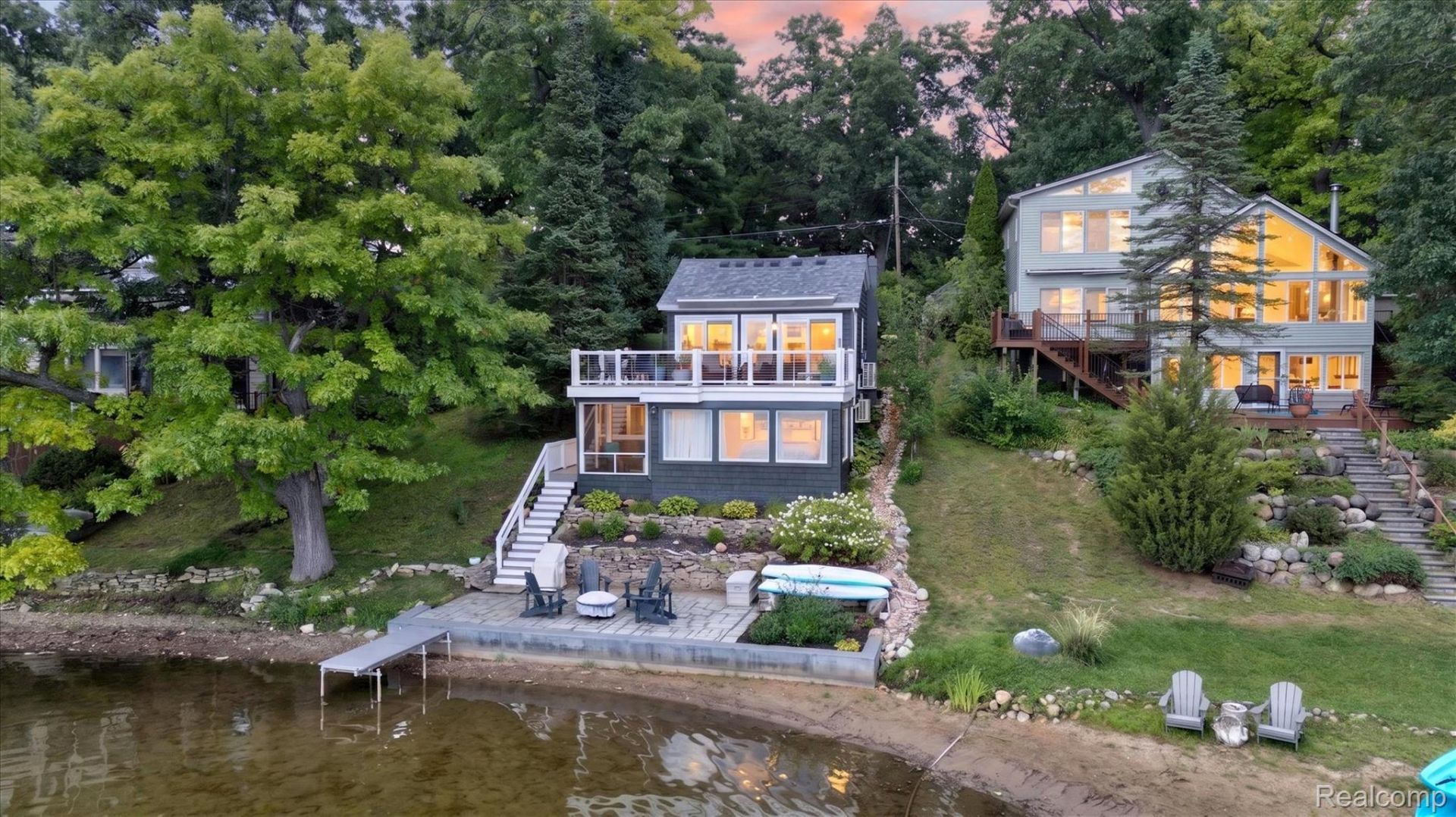 5138 Island Shore Drive, Hamburg Township, Mi 48169 Main Photo
