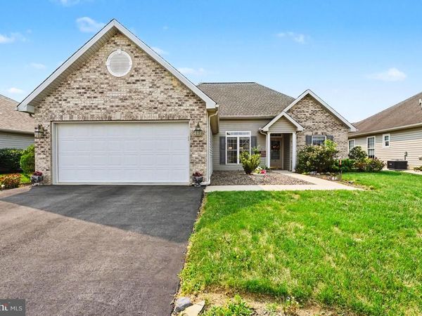 85 NORTHVIEW DRIVE, MECHANICSBURG, PA 17050