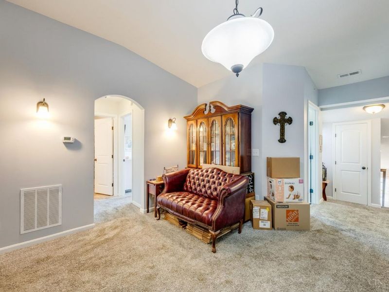 488 Heritage Square, Harrison, OH 45030 Photo 9