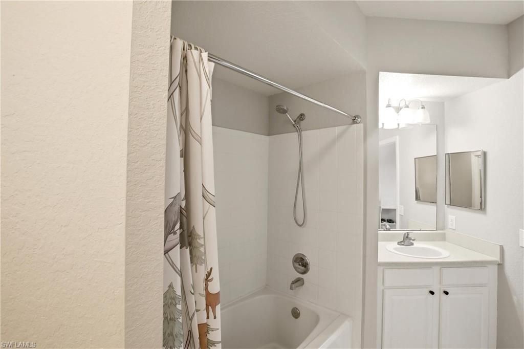 15590 Ocean Walk Cir , Unit 313, Fort Myers, FL 33908 Photo