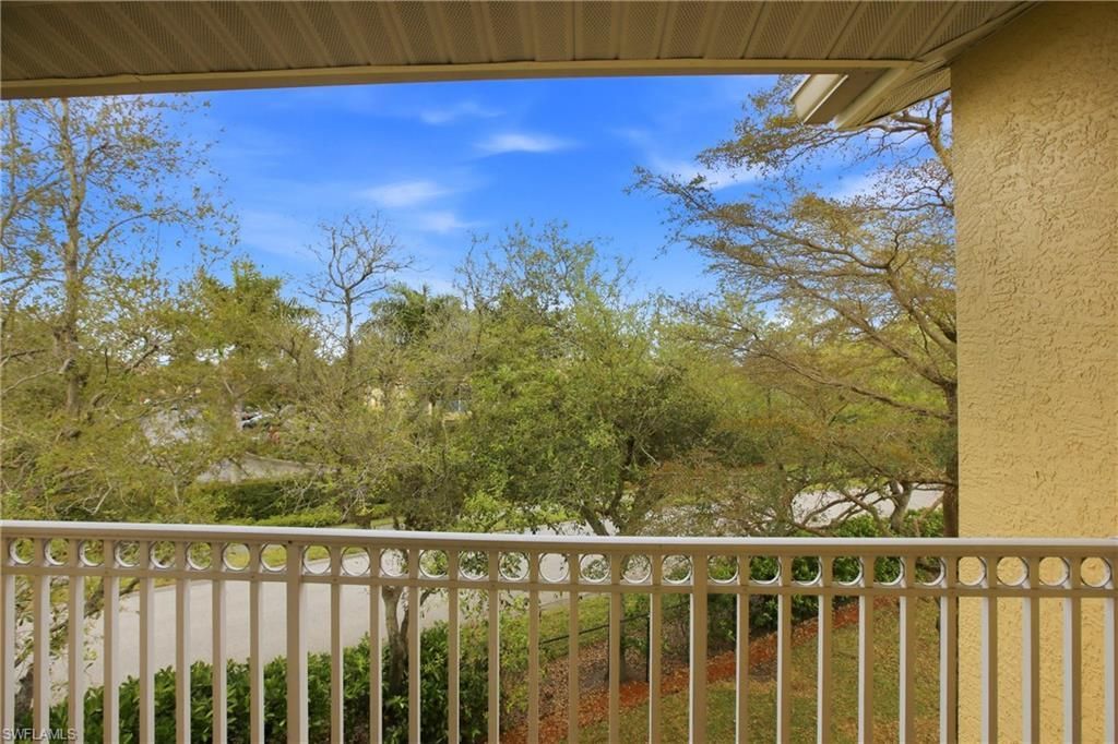 15590 Ocean Walk Cir , Unit 313, Fort Myers, FL 33908 Photo