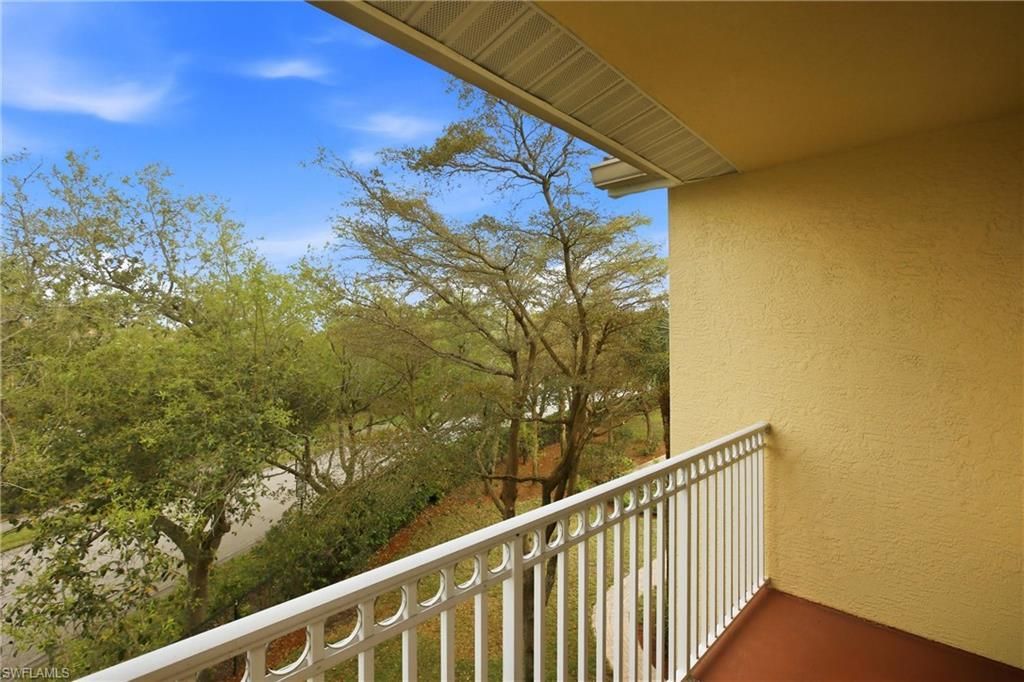 15590 Ocean Walk Cir , Unit 313, Fort Myers, FL 33908 Photo