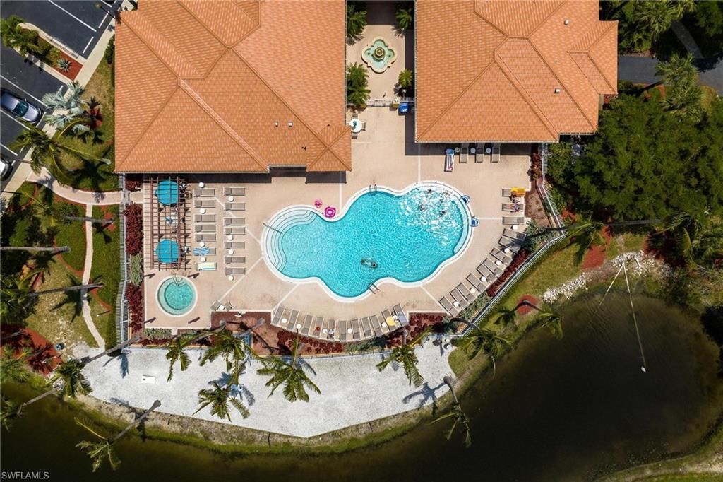 15590 Ocean Walk Cir , Unit 313, Fort Myers, FL 33908 Photo