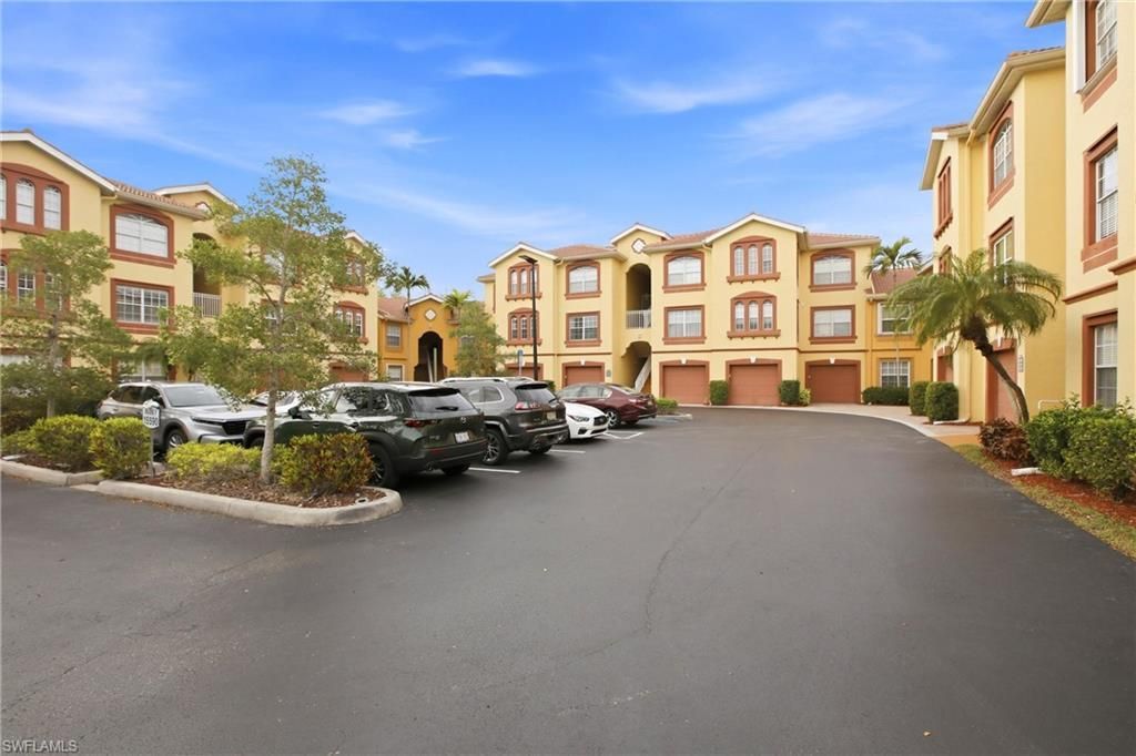 15590 Ocean Walk Cir , Unit 313, Fort Myers, FL 33908 Photo