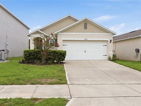 1749 SHADOW TRACE WAY , DELAND, FL 32720