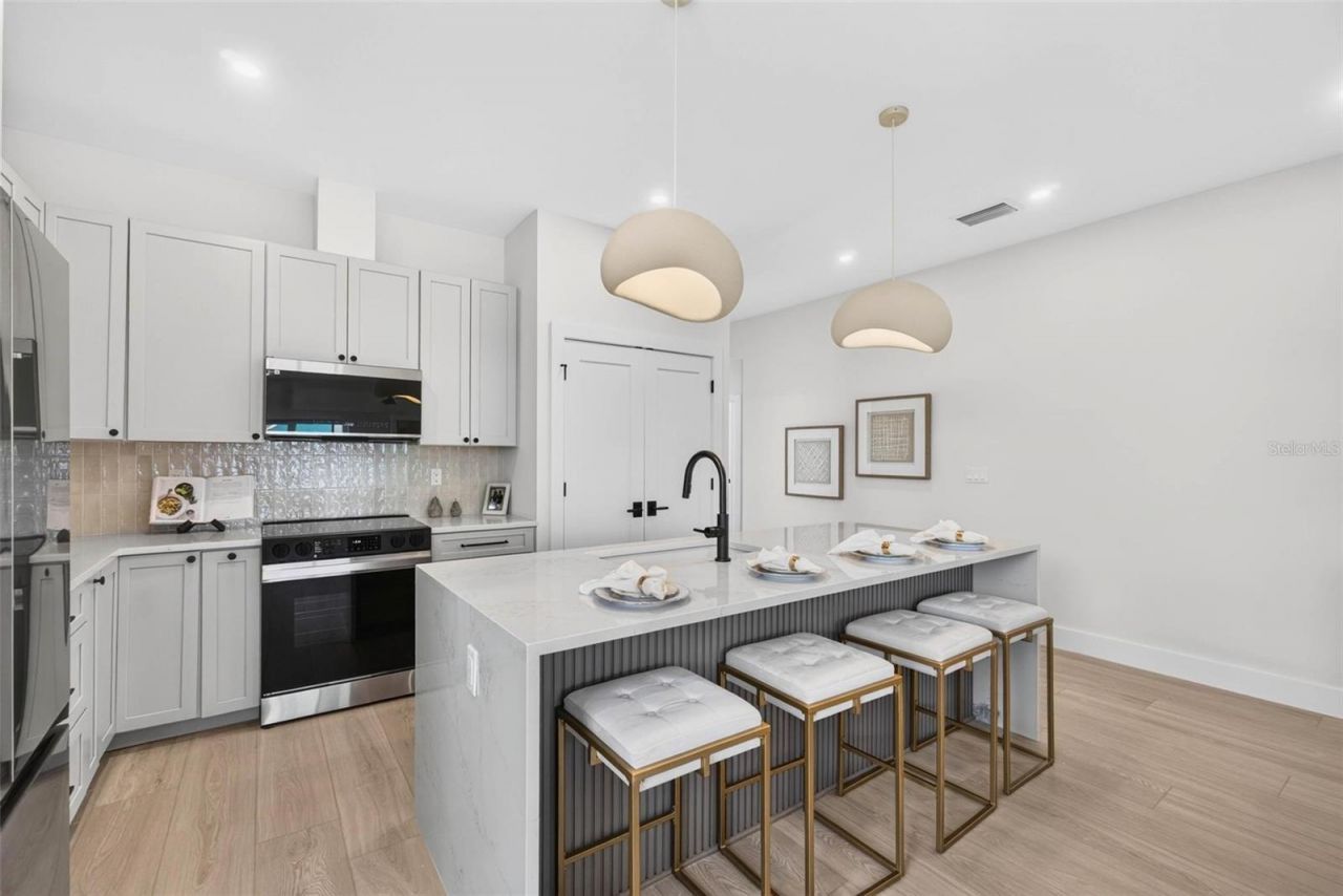 4410 4th Avenue S, Saint Petersburg, FL 33711 Photo