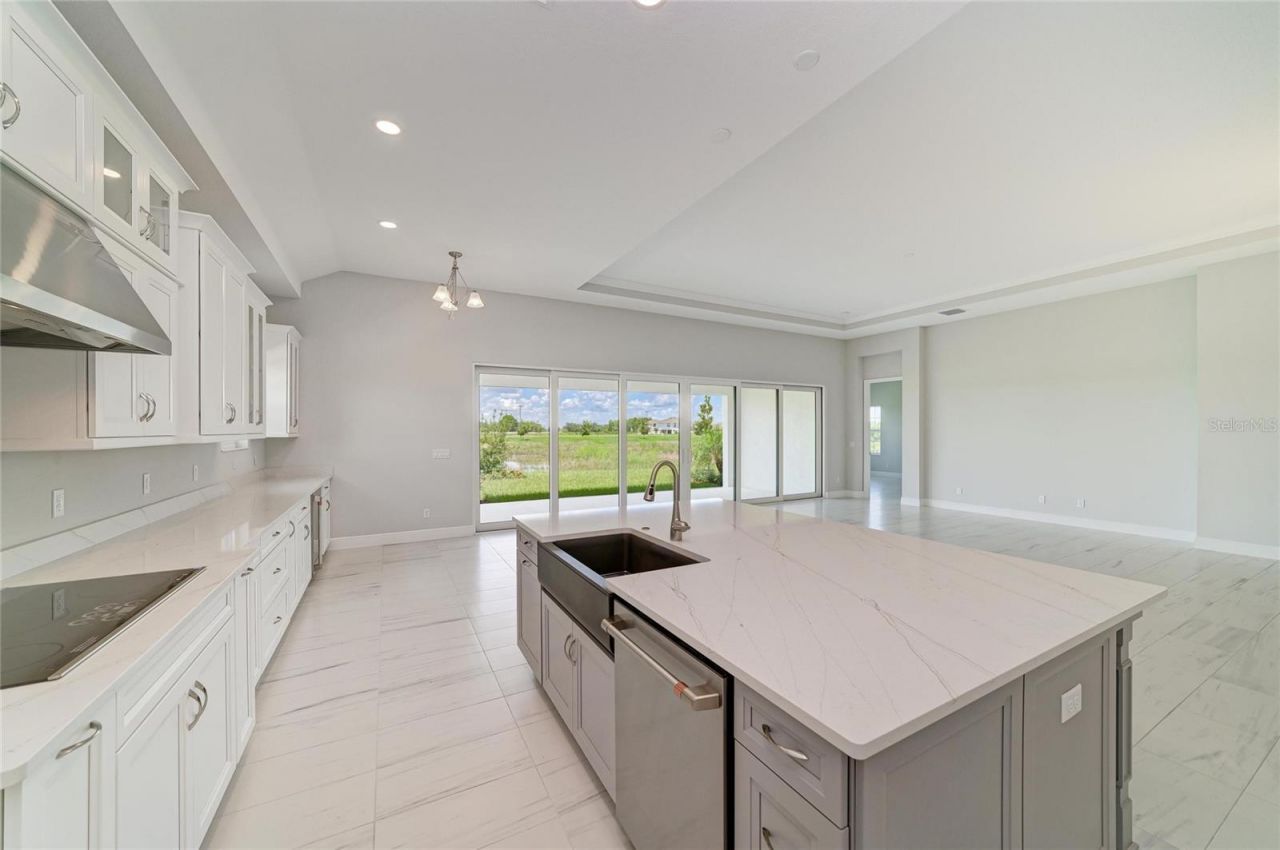 10183 Lilac Manor Trace, San Antonio, FL 33576 Photo