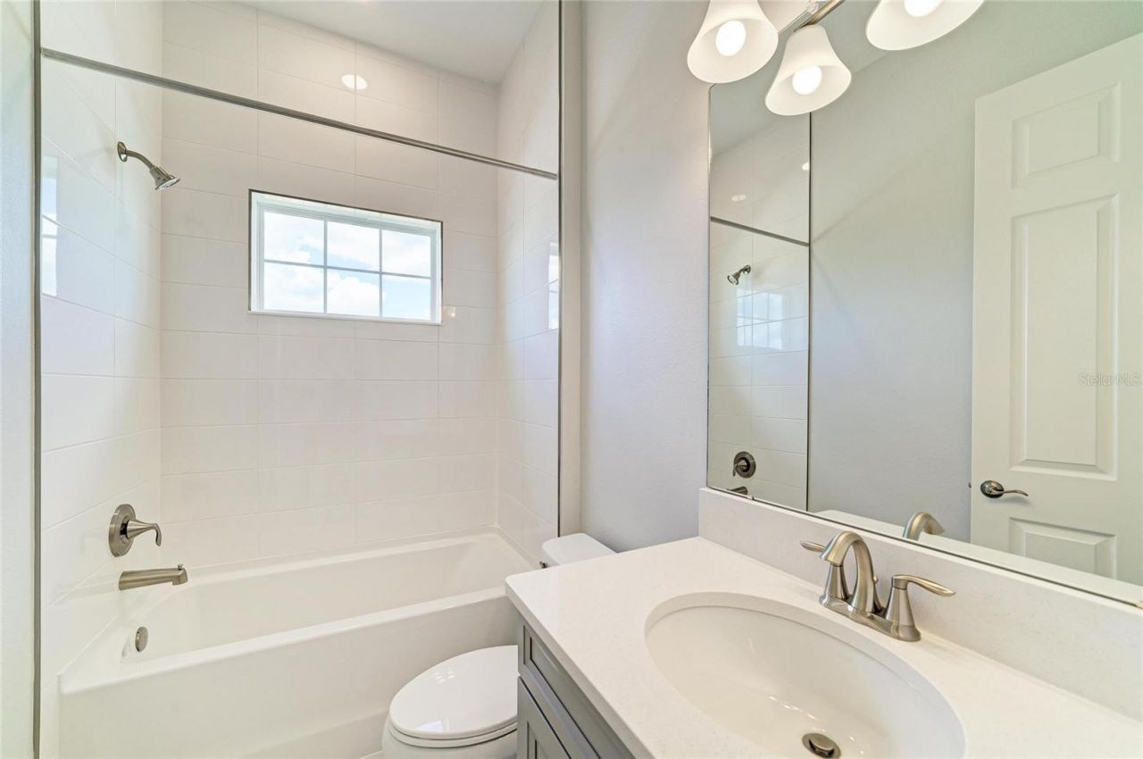 10183 Lilac Manor Trace, San Antonio, FL 33576 Photo