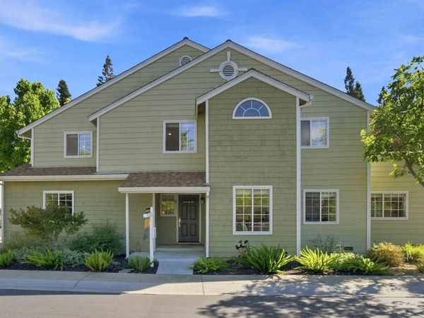201 Ada Ave, Unit 6, Mountain View, CA 94043