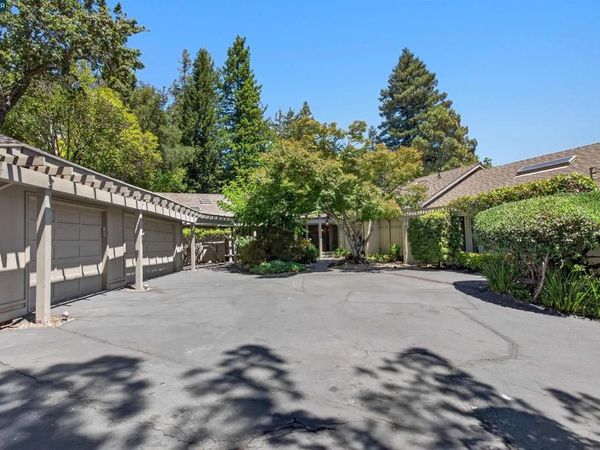 12 E Altarinda, Orinda, CA 94563