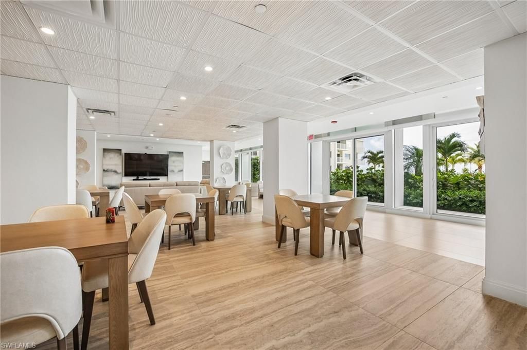 3443 Gulf Shore Blvd N, Unit 710, Naples, FL 34103 Photo