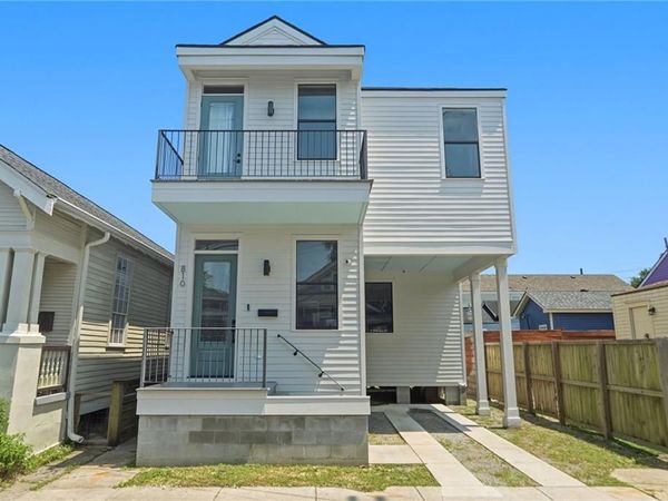 810 N ROMAN Street , New Orleans, LA 70116